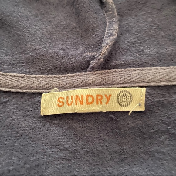 Anthropologie Sundry Women’s Hoodie Size XL Blue Los Angeles New York Paris - Picture 2 of 8